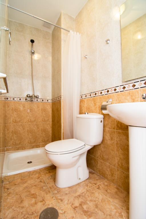 San Jose Guest House Гранада Стая снимка